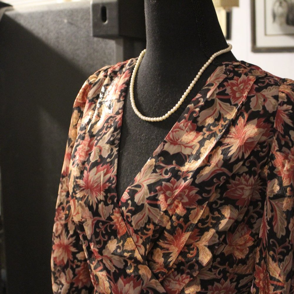 Express Dressy Blouse - Picture 6 of 10